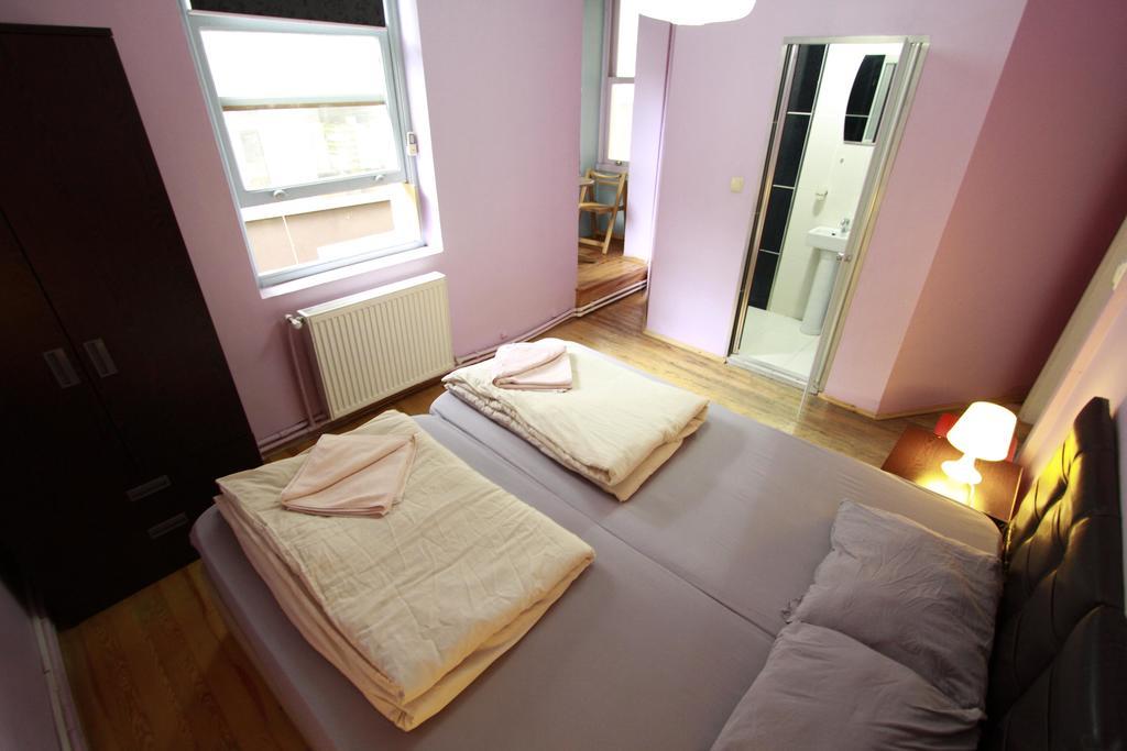 Galata West Hostel Istanbul Bilik gambar